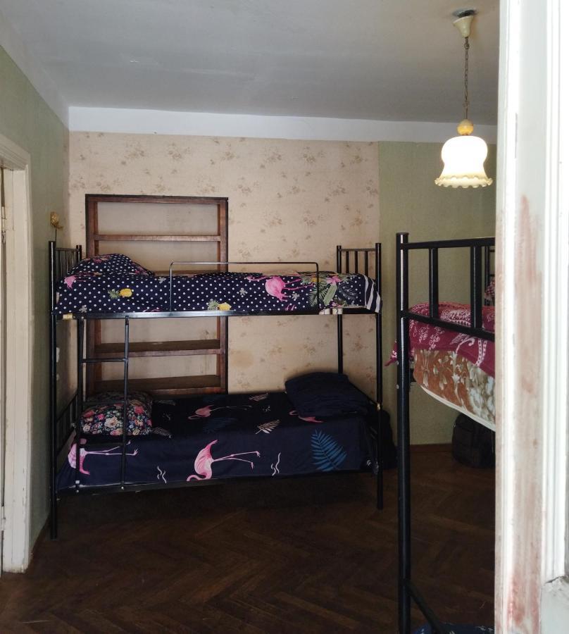 El Hostal Tbilisi Bagian luar foto