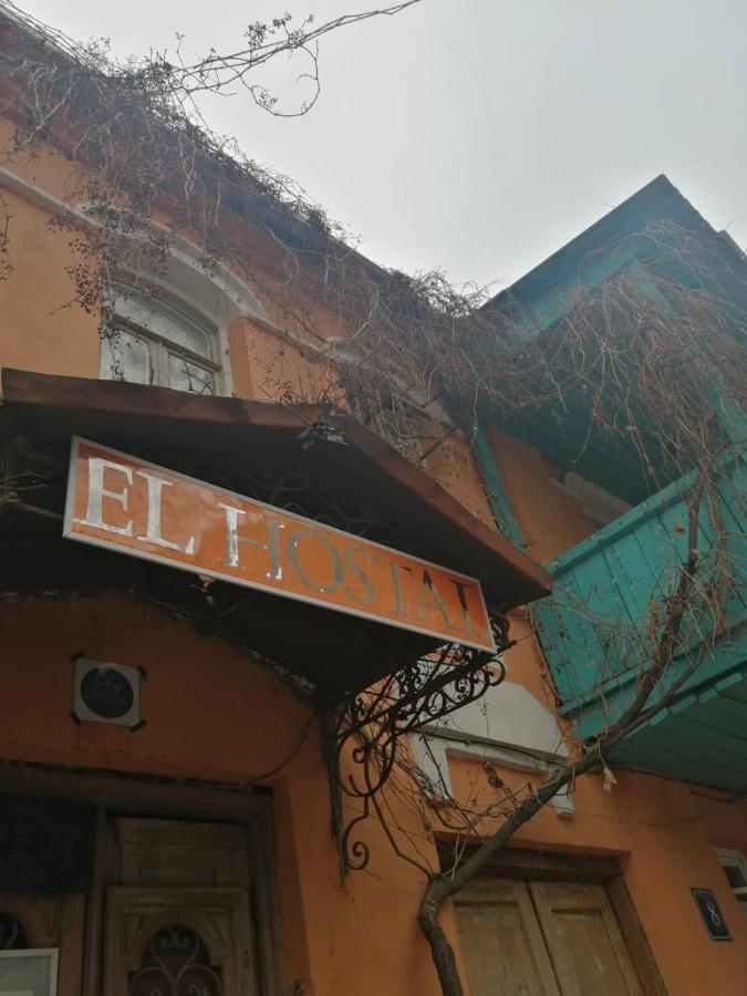 El Hostal Tbilisi Bagian luar foto