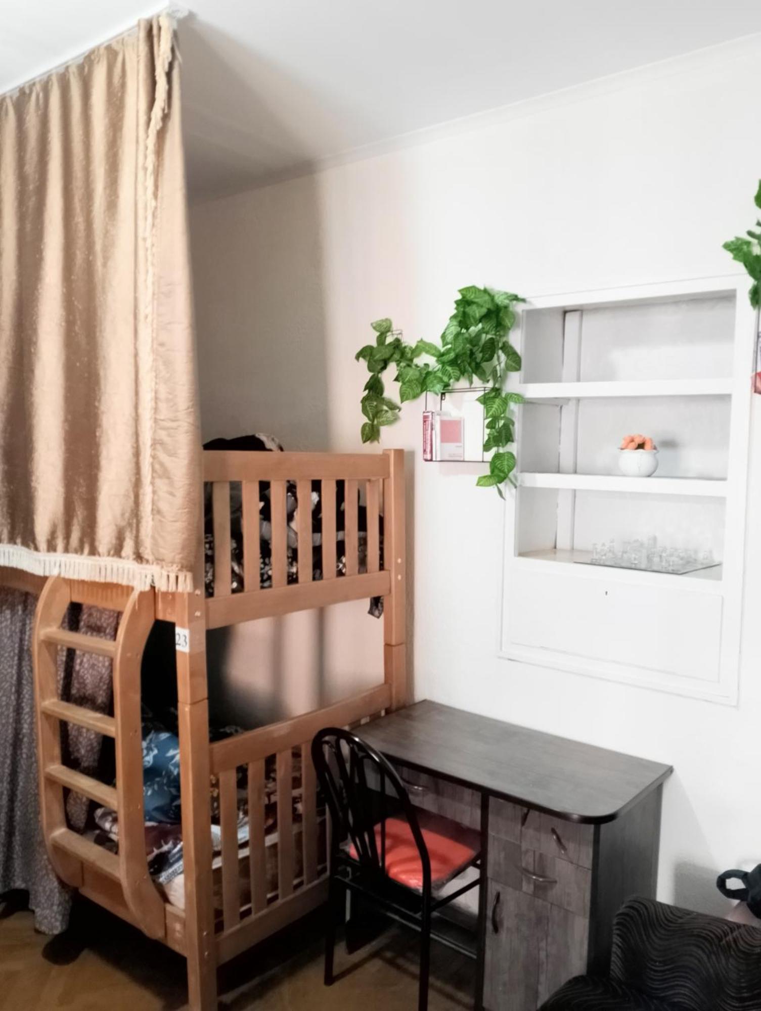 El Hostal Tbilisi Bagian luar foto